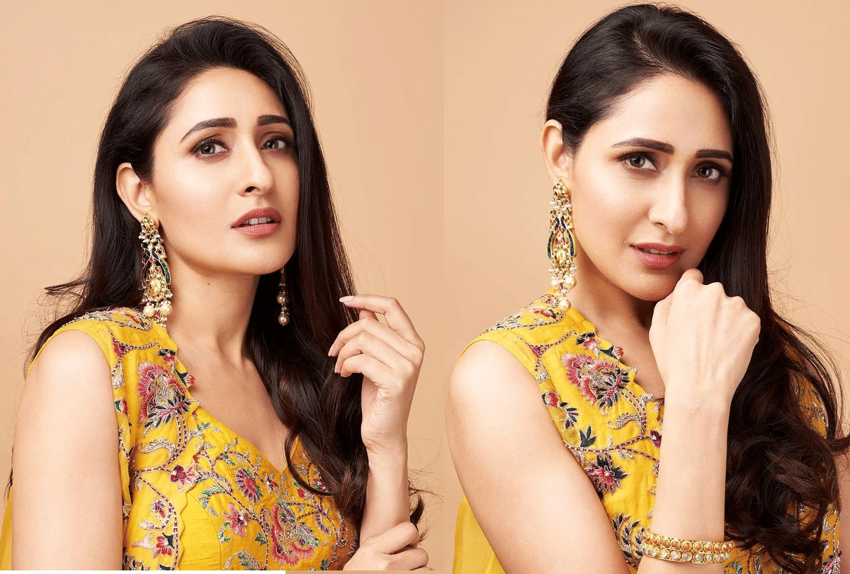 pragya jaiswal says she asked salman khan can i touch you when she first met him reveals his reaction