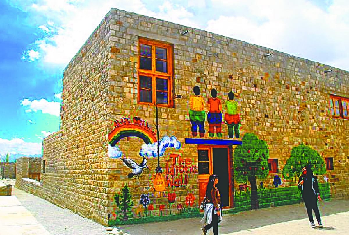 Ladakh:  Three Idiots rancho school awaiting CBSE recognition, the school was opened 21 years ago