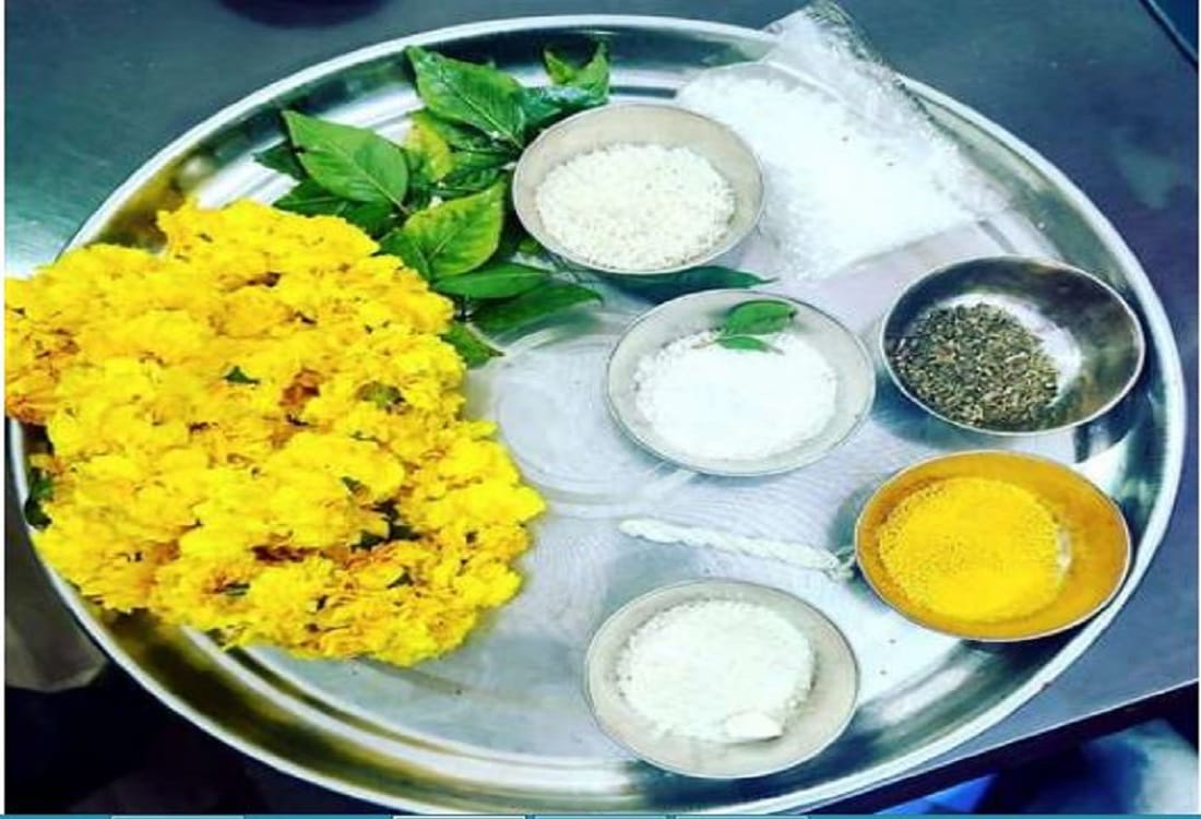 Kashi Vishwanath Dham Panchamrit material missing from puja thali of Baba at  help desk orders for investigation
