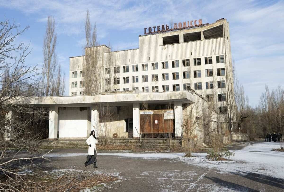 Amid tension at Border with Russia Ukraine sends its soldiers to defend Chernobyl the place of nuclear disaster in 1986 news and updates
