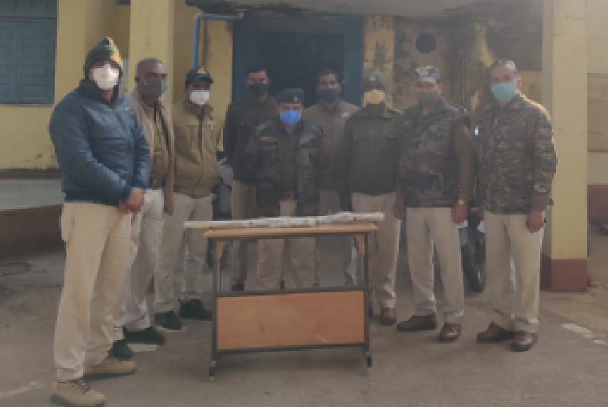 Chhatarpur: Five people arrested for spreading panic in the village by air firing and rebellion, arms also seized, two minors