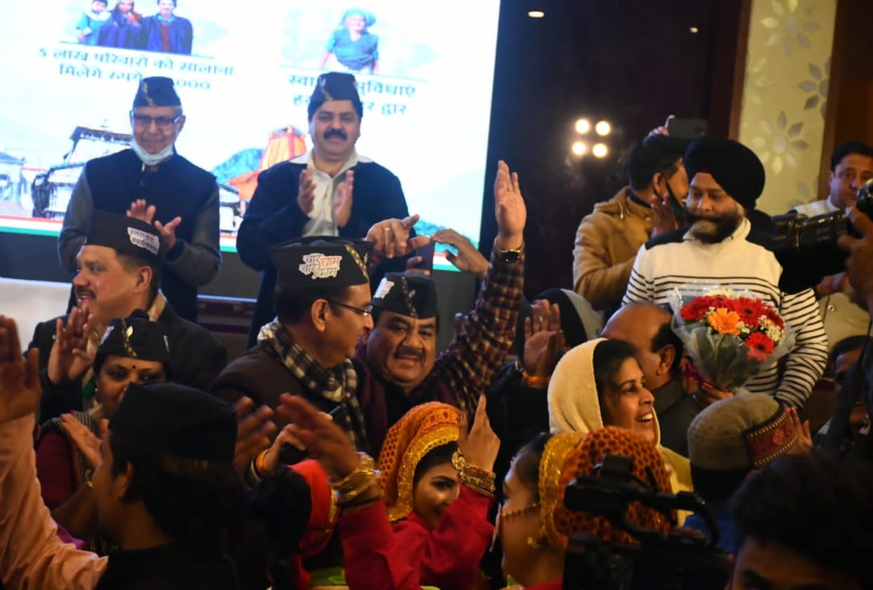 uttarakhand assembly election 2022: harak singh rawat harish rawat and pritam singh danced together, photos