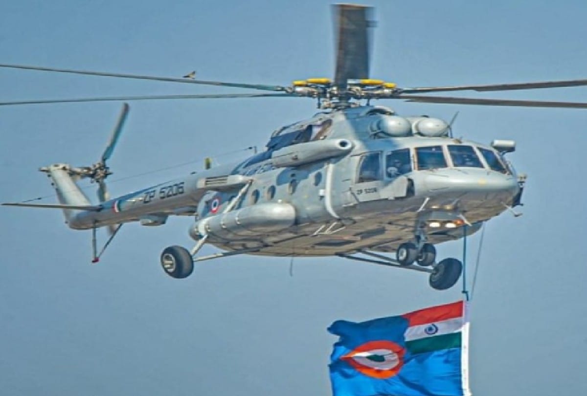 Flight Lieutenant Swati Rathore Pilot lead Flypast Again On Republic Day
