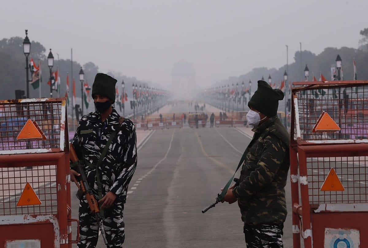republic day 2022 delhi borders sealed tight security from ground to sky army commandos deployed