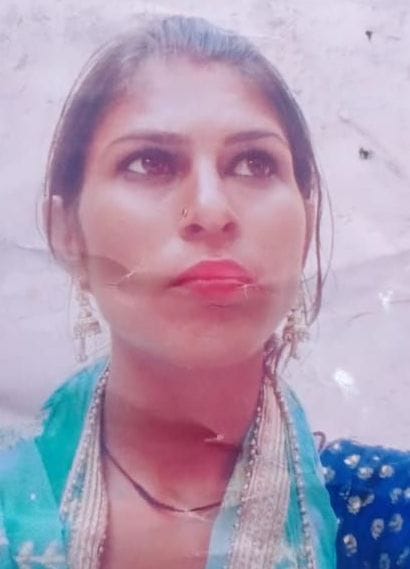 The half-burnt body of the woman was identified, the husband turned out to be the killer