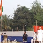 संघ प्रमुख ने त्रिपुरा में फहराया तिरंगा।