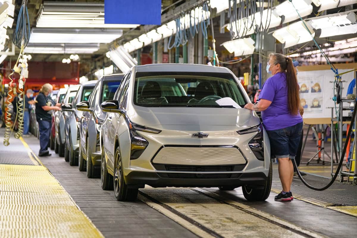 General Motors Electric Vehicle Investment GM to invest record 7 billion dollars in facilities in Michigan for EVs and battery