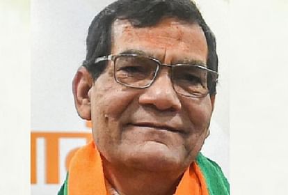 UP: बिजली कर्मियों की हड़ताल शुरू, ऊर्जा मंत्री बोले- संविदाकर्मी ने काम बंद किया तो तत्काल खत्म होगी नौकरी एके शर्मा