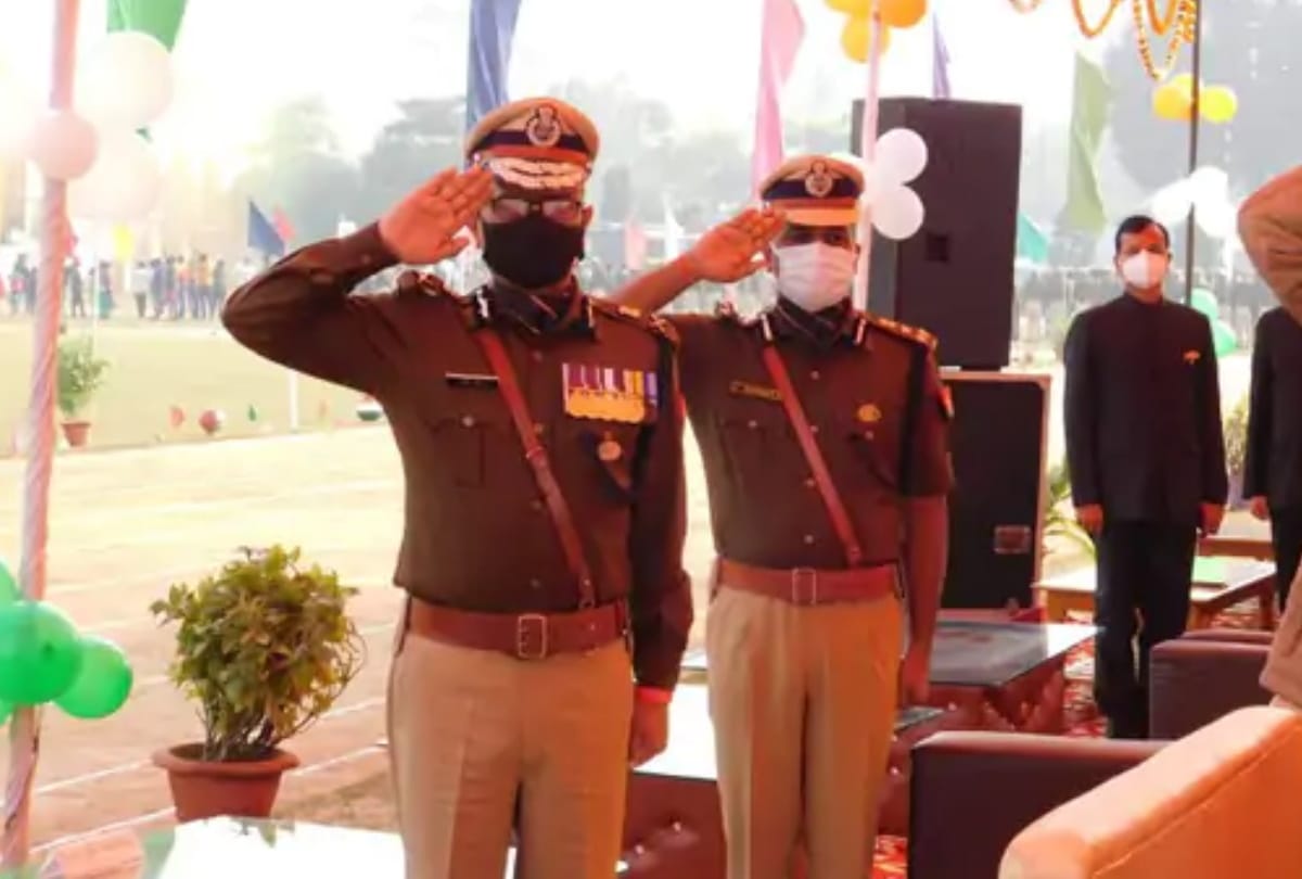 ADG took salute of parade in Gorakhpur on Republic Day