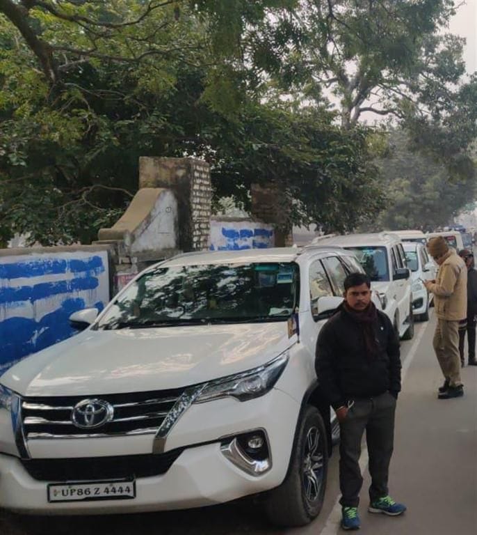 Hathras: Case registered against BSP candidate for violation of code of conduct