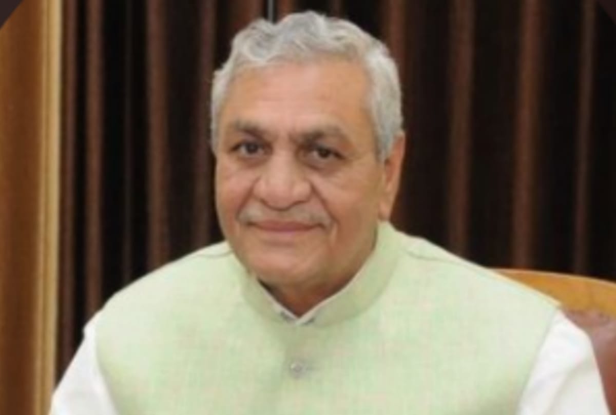 chaudhary lakshmi narayan and tahkur tejpal on chhata assembly seat.
