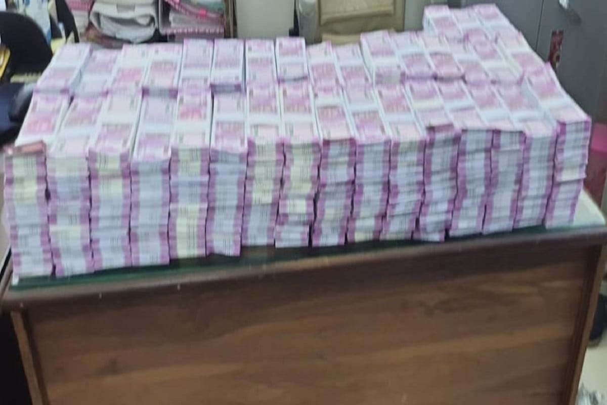 Ten years jail for man for making fake currency.