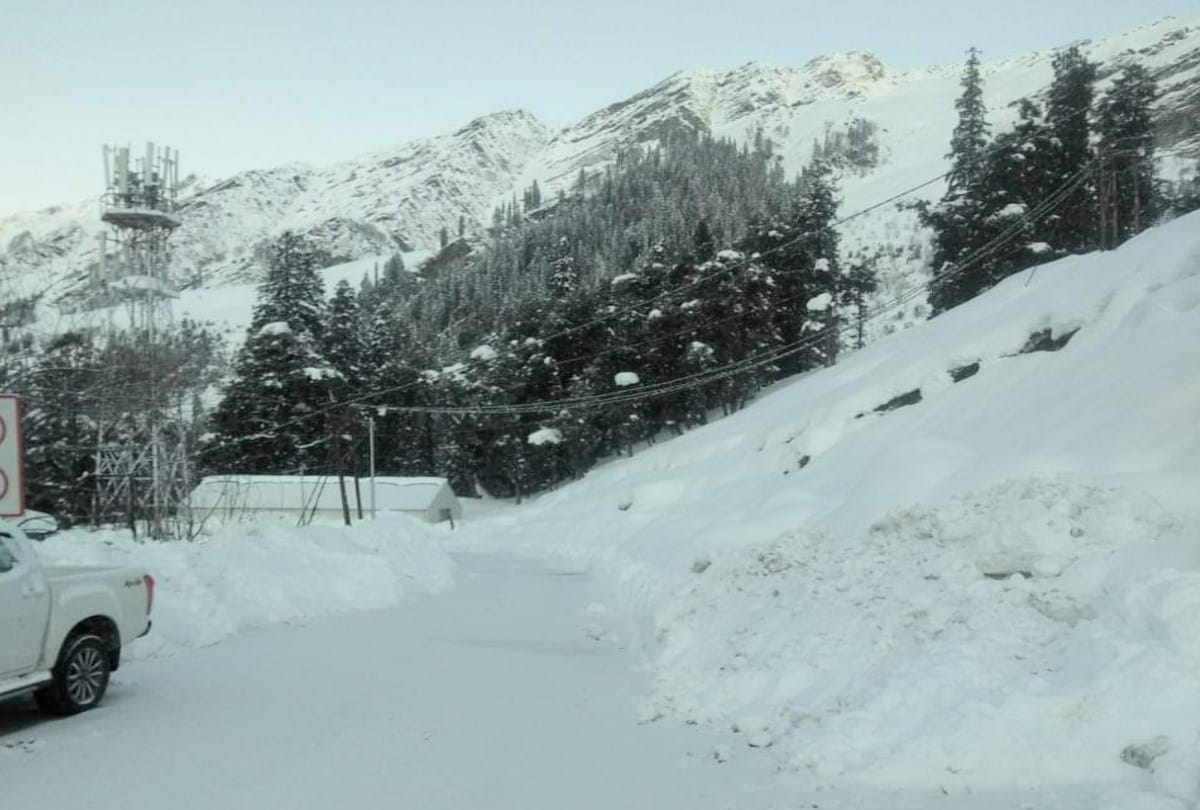 himachal weather update: fresh snowfall in himachal, many roads are still blocked in state