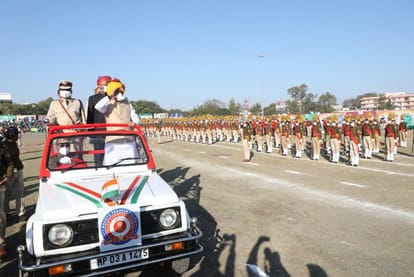 Indore: Chief Minister hoisted the flag, said - will make Indore the capital of the country in the field of startup, the goal is to reach water to two crore homes