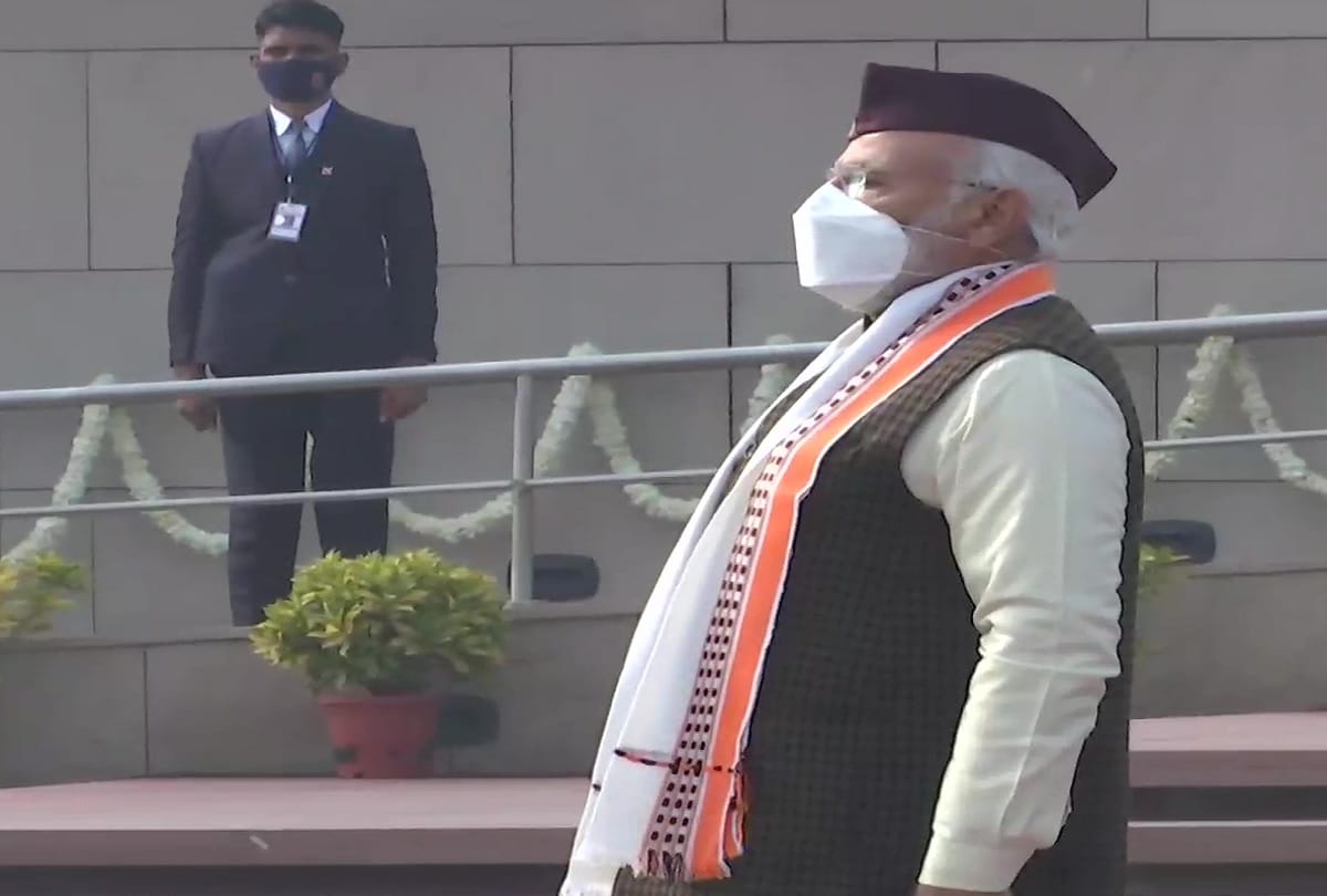 Republic Day 2022: republic day pm narendra modi seen in uttarakhandi cap