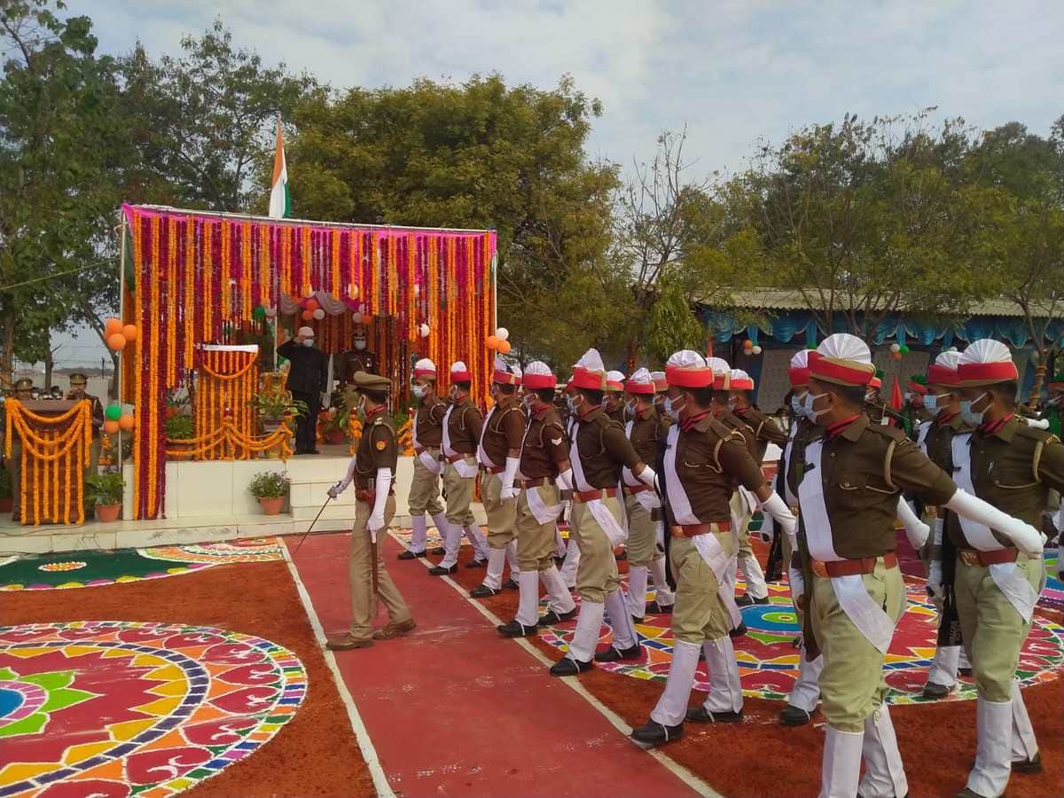 Republic Day 2022: Republic Day celebrated in districts of Purvanchal including Varanasi see photos