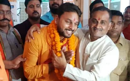 UP Election 2022 Top Ten Poor MLAs Candidates in up Know All about These MLAs