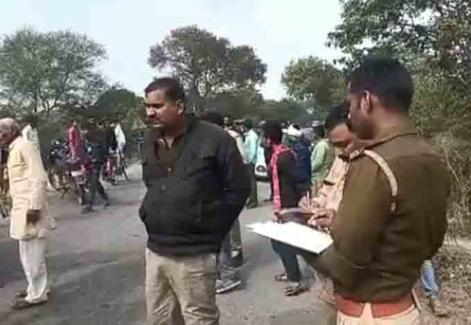Hamirpur: Overloaded truck crushed two bike riders, one died, other in critical condition