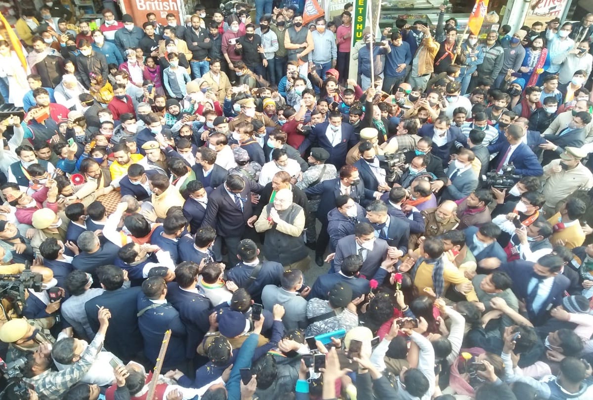 Uttar Pradesh Election 2022 Amit Shah Join door to door campaign in Gautam Budh Nagar