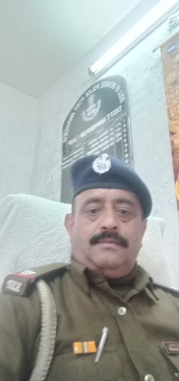 Sub Inspector Gyan Chand received a citation for his excellent services