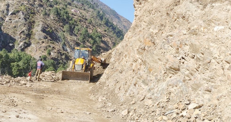 Part of Darki mountain in Maihala will be dropped by water cannons