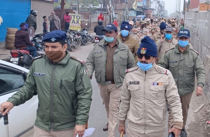 Police and Paramilitary Force took out flag march