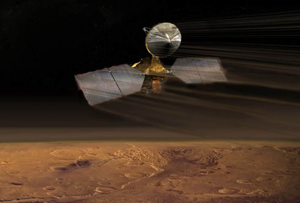 NASA’s MRO Finds Water Flowed on Mars Longer Scientists say possibility of life