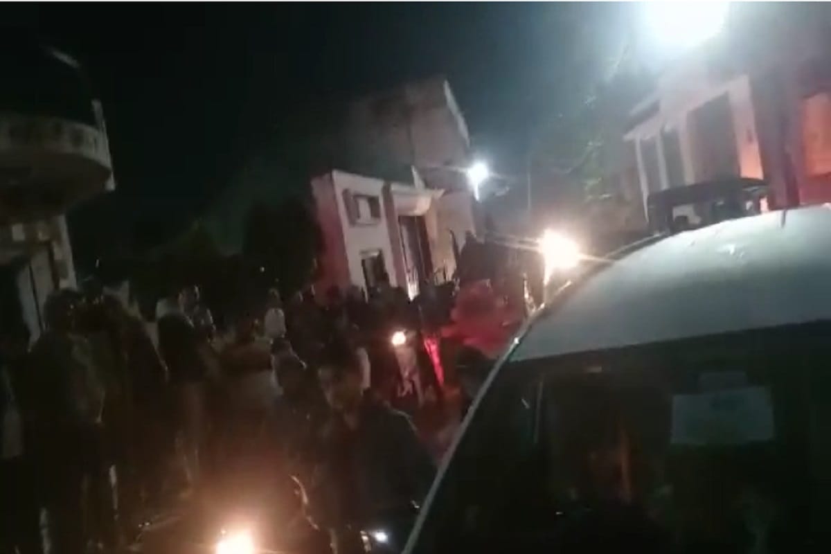 UP Election 2022: The villagers have protested against BJP candidate Vikram Saini in Muzaffarnagar