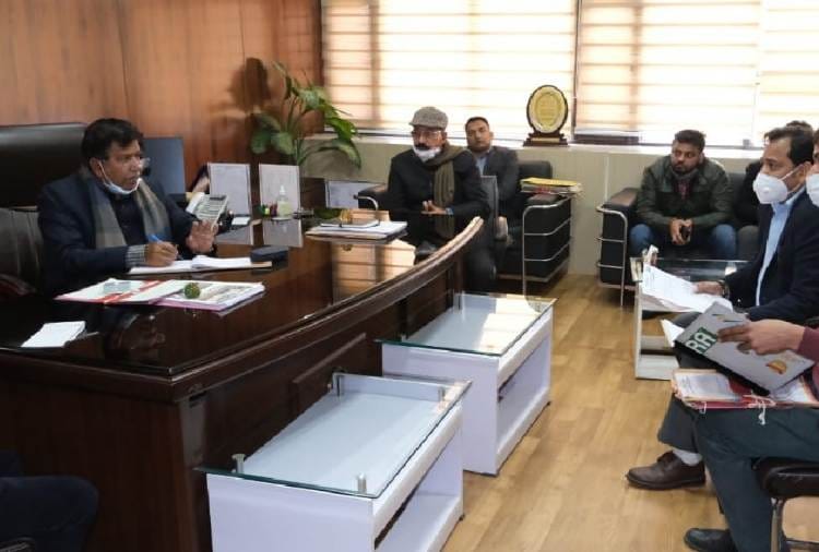 Assembly Speaker Gian Chand Gupta made surprise inspection at Panchkula Municipal Corporation office