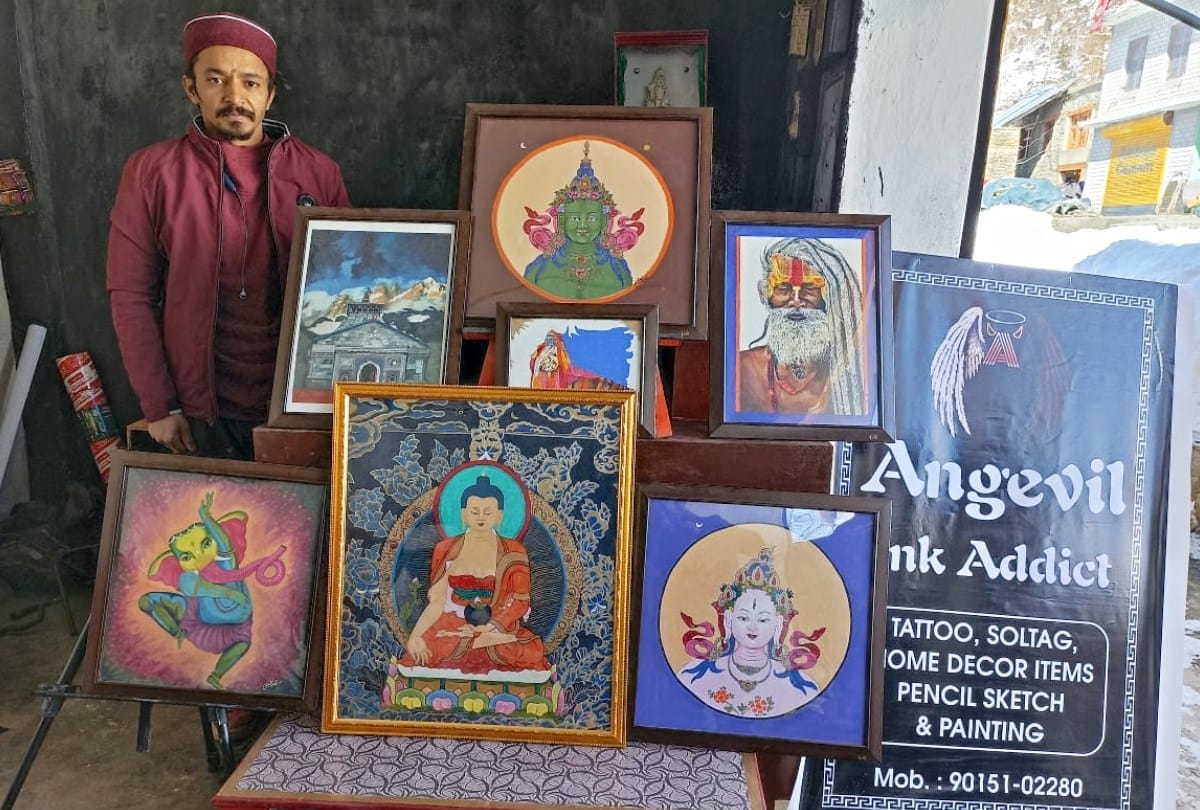 Himachal News: pawan sharma selling paintings in scotland