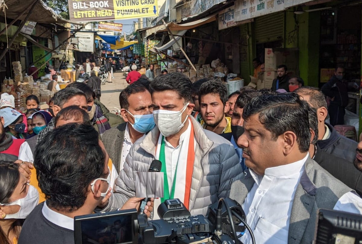UP Election 2022 sachin pilot reach ghaziabad done door to door campaign for congress candidates