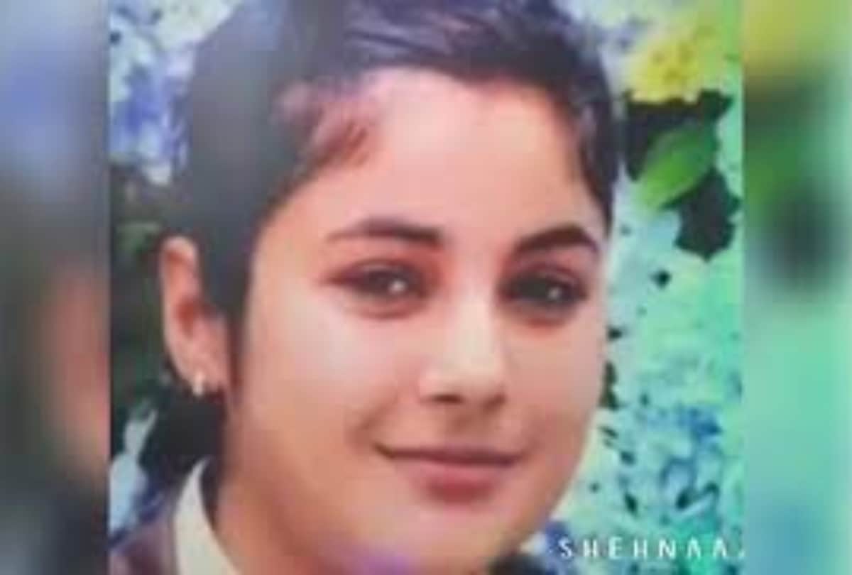Unseen photos of Shenaaz Gill from her school and college days