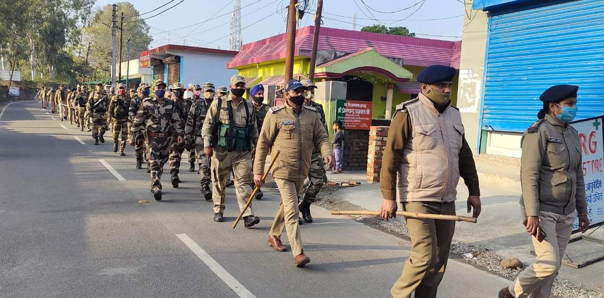 CISF took out flag march in Raiwala