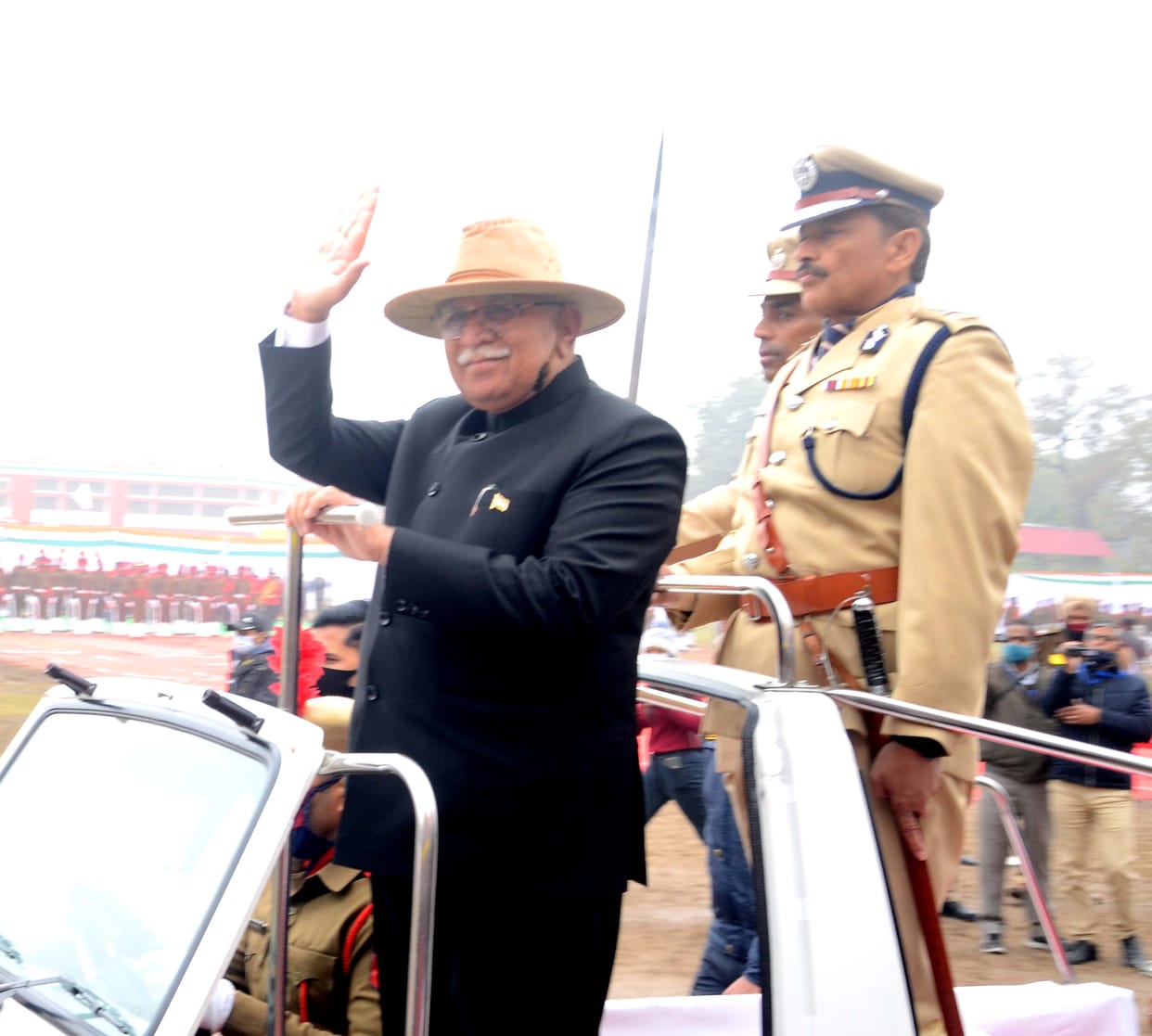 Will give work to every hand, no one will remain unemployed: Manohar Lal