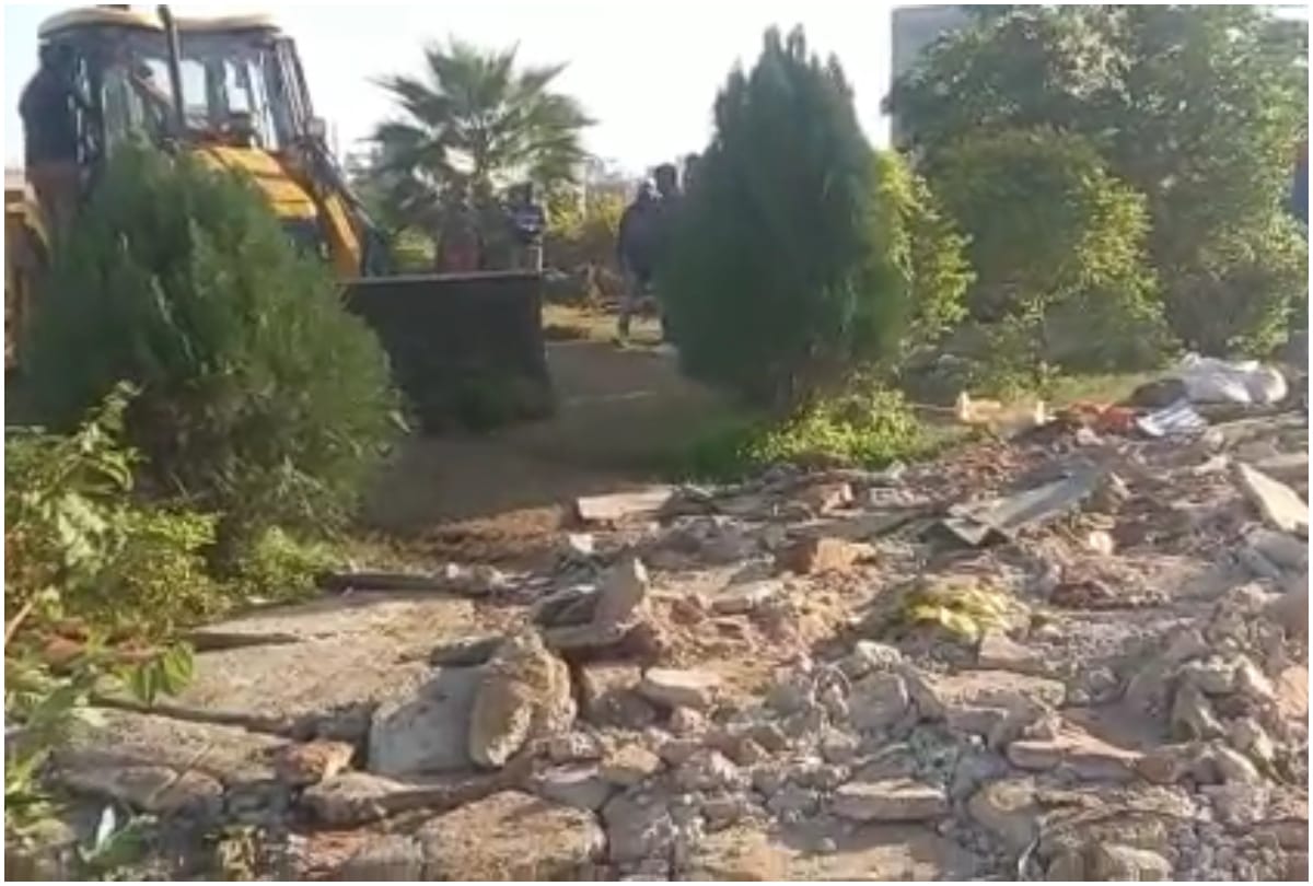 Municipality Action Against Illegal Construction In baran