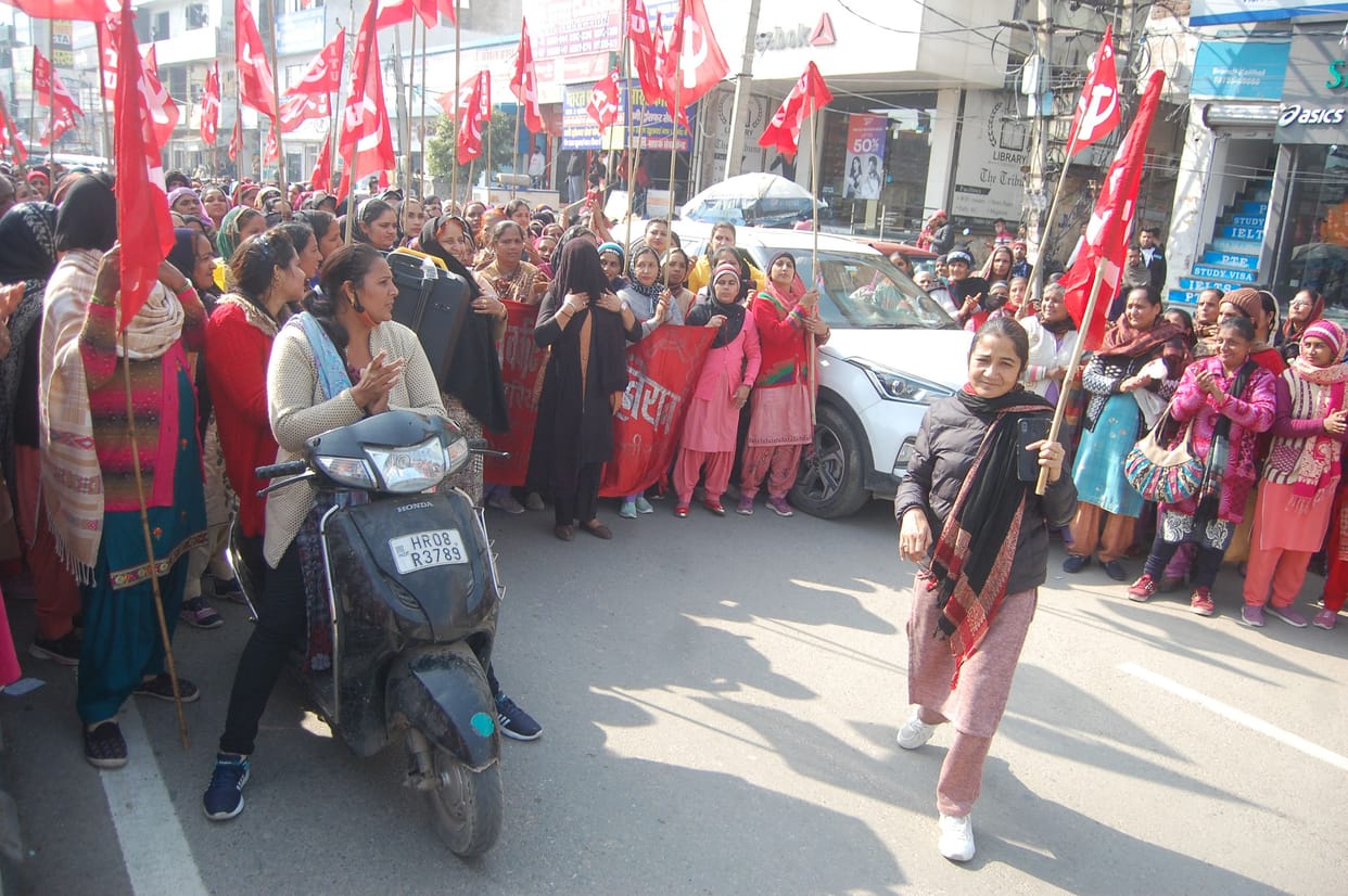 Anganwadi state general secretary Shakuntala sacked, department issued orders