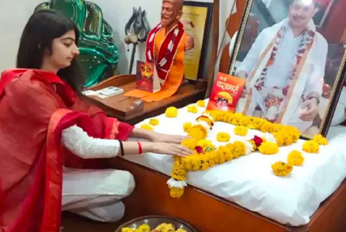 Bhaiyyu Maharaj: Journey from model to nation saint, Modi-Anna came in the headlines after breaking the fast, but could not bear the tension