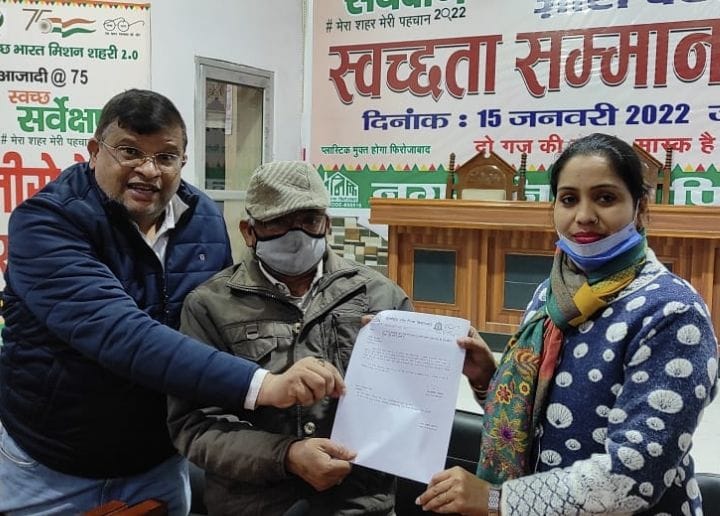 Swachh Survekshan 2022's brand ambassador Seemarani Nimesh honored