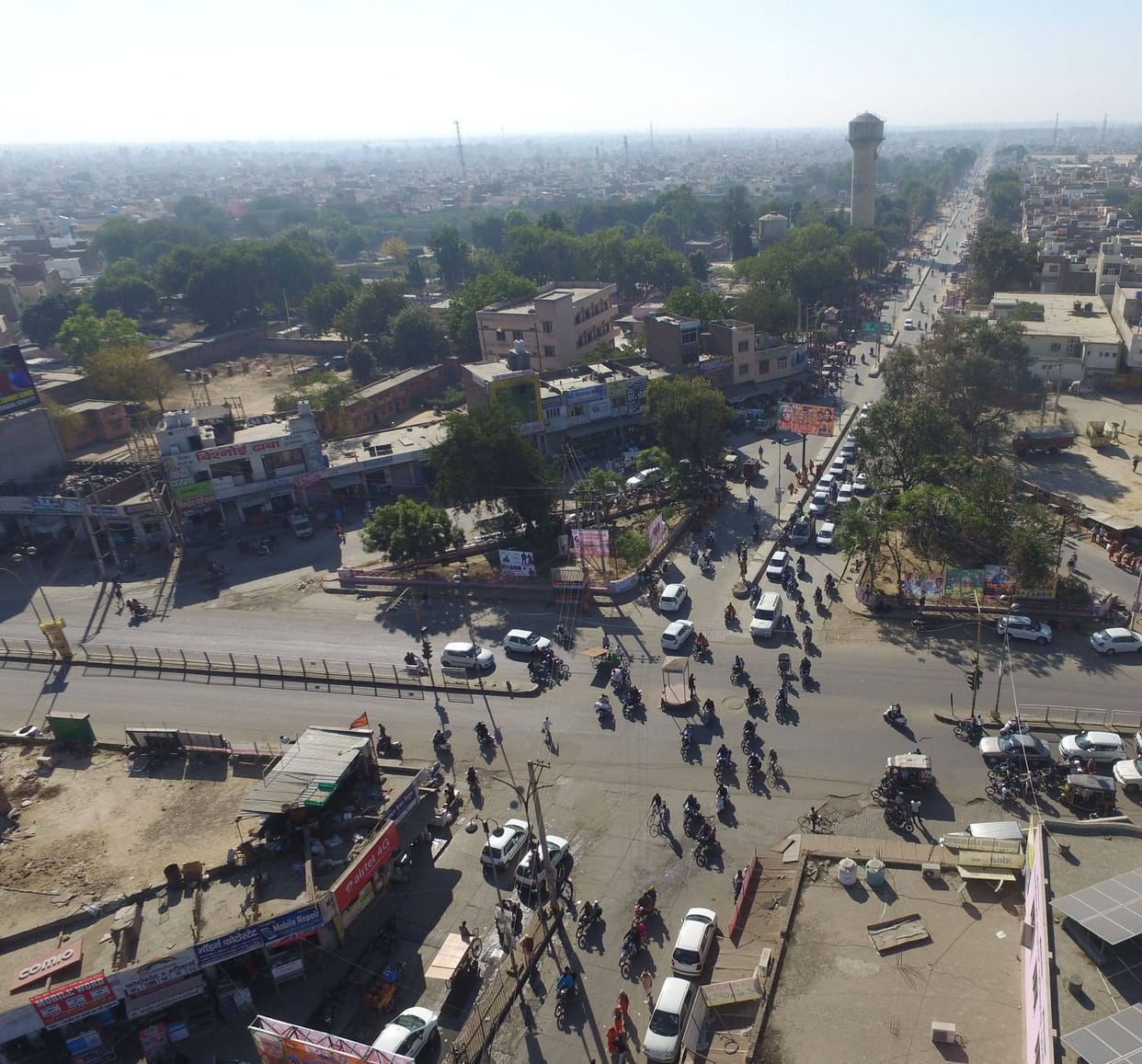 Welcome gates will be built on three routes of entry into the city, fountains will be installed in the parks