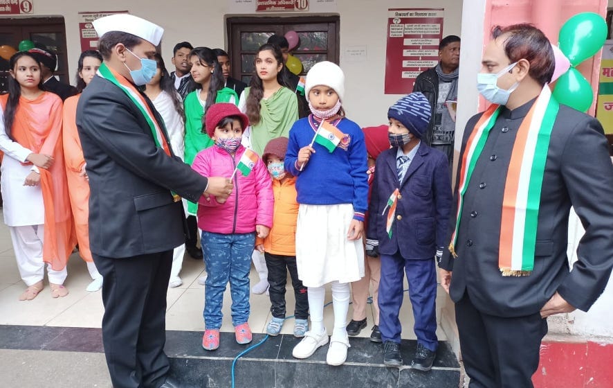 Pledge of allegiance was taken with flag hoisting