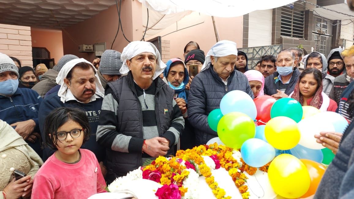 Donated the body of Savitri Devi after her death
