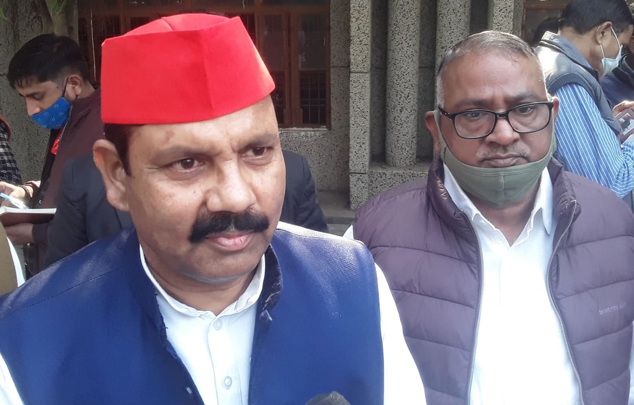 10 including three SP candidates filed nomination