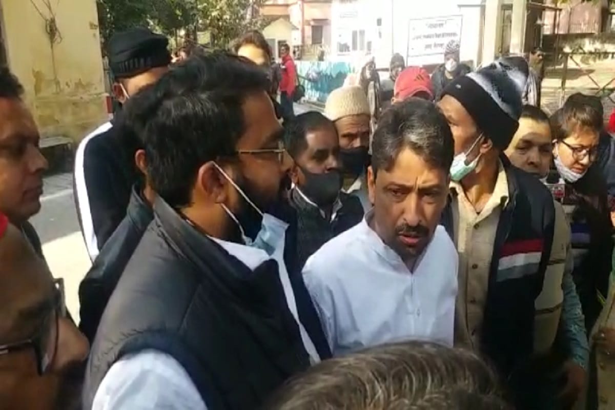 UP Election: Former MLA Mavia Ali and Karthikeya Rana have filed nominations from SP in Saharanpur