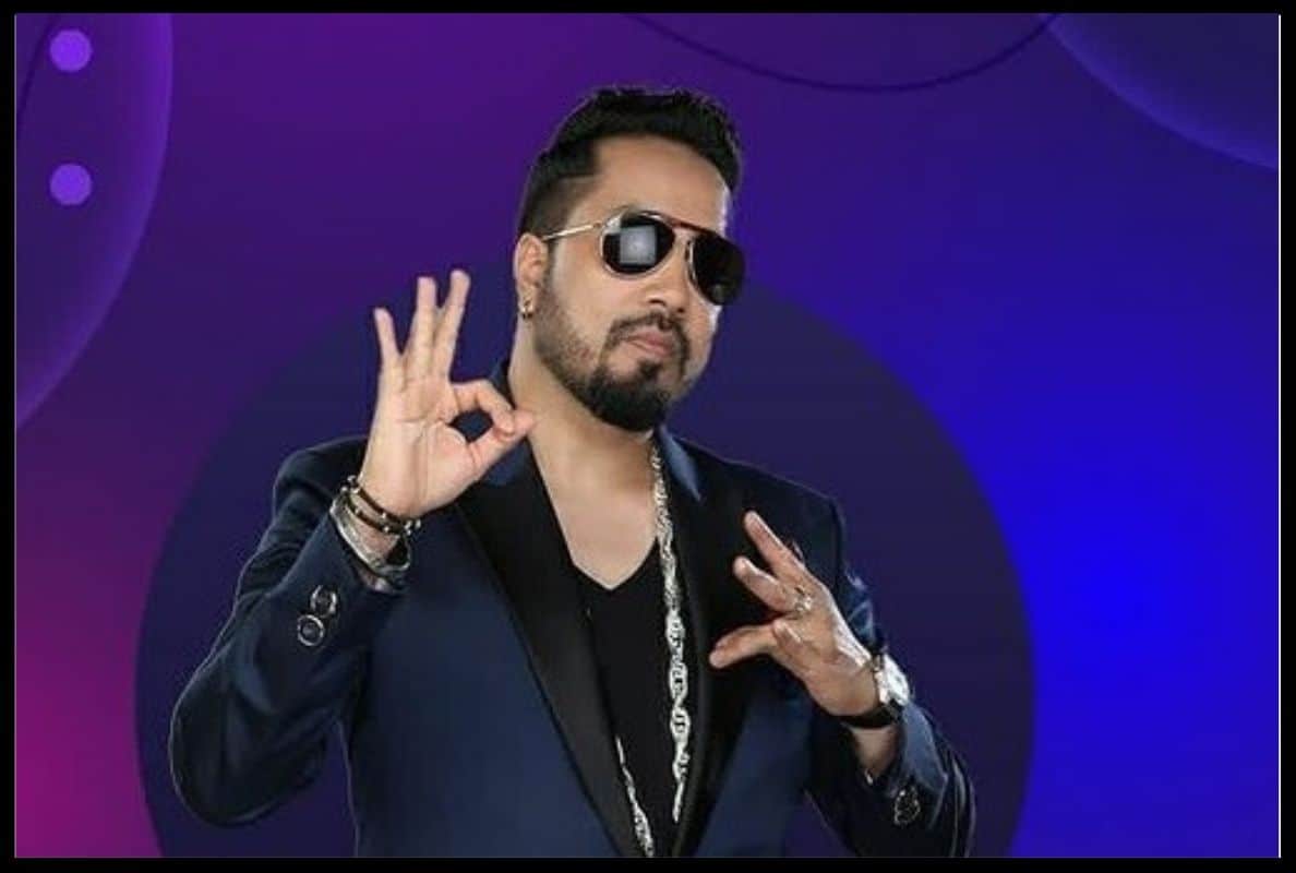 Birthday Special: Mika Singh Gives Father Status to Elder Brother Daler Mehndi Shows Tashan as Gabru and Singh