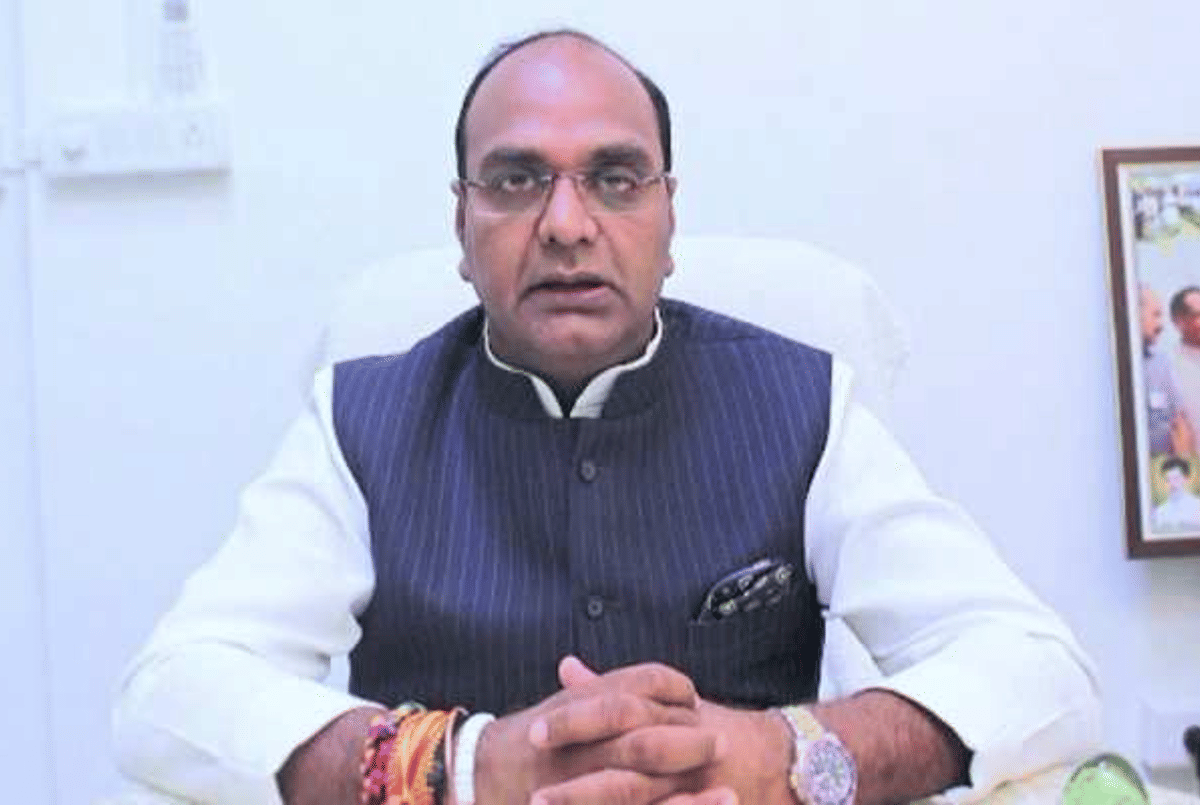 Soon MBBS study in Hindi in MP: Government constituted a 10-member committee, Minister Sarang said - from the next session, students are considering studying in Hindi