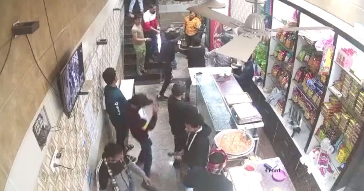 Violence and sabotage in the restaurant of vyapar mandal president