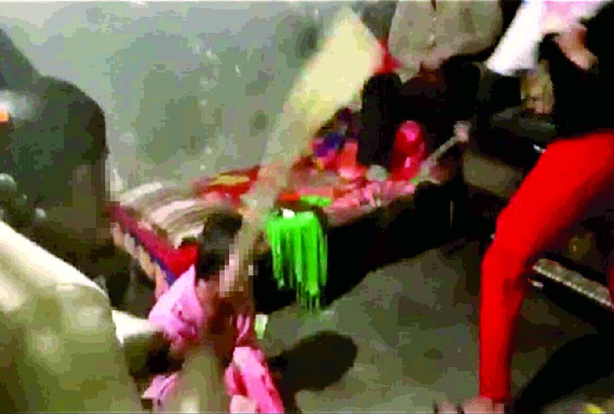 Delhi vivek vihar sexual assault case Woman brutally beaten up hair cut with scissor-razor