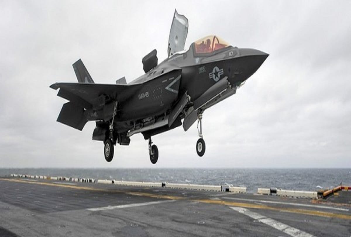 US sending fighter jets to Gulf region to protect ships from Iranian occupation