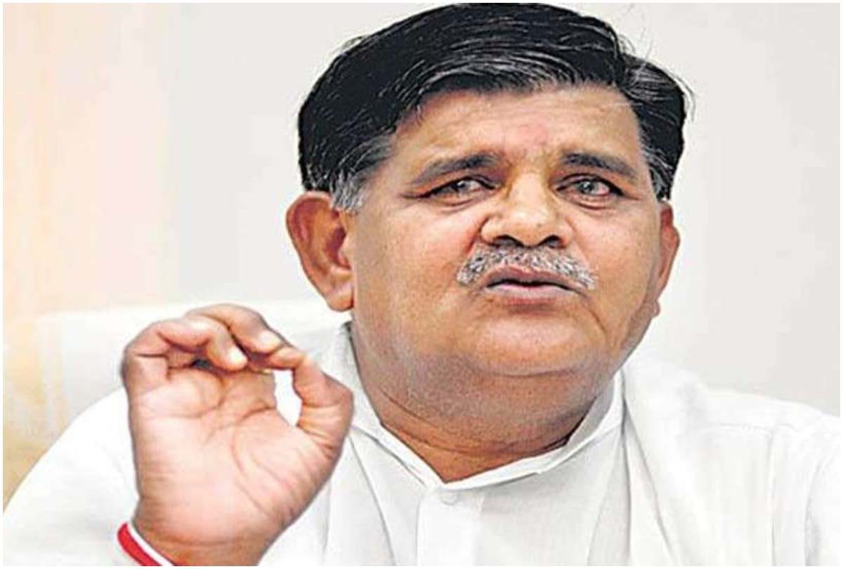 Rajasthan Alwar Rape Case BJP leader Kataria Said, under Government pressure SP Giving Different Versions