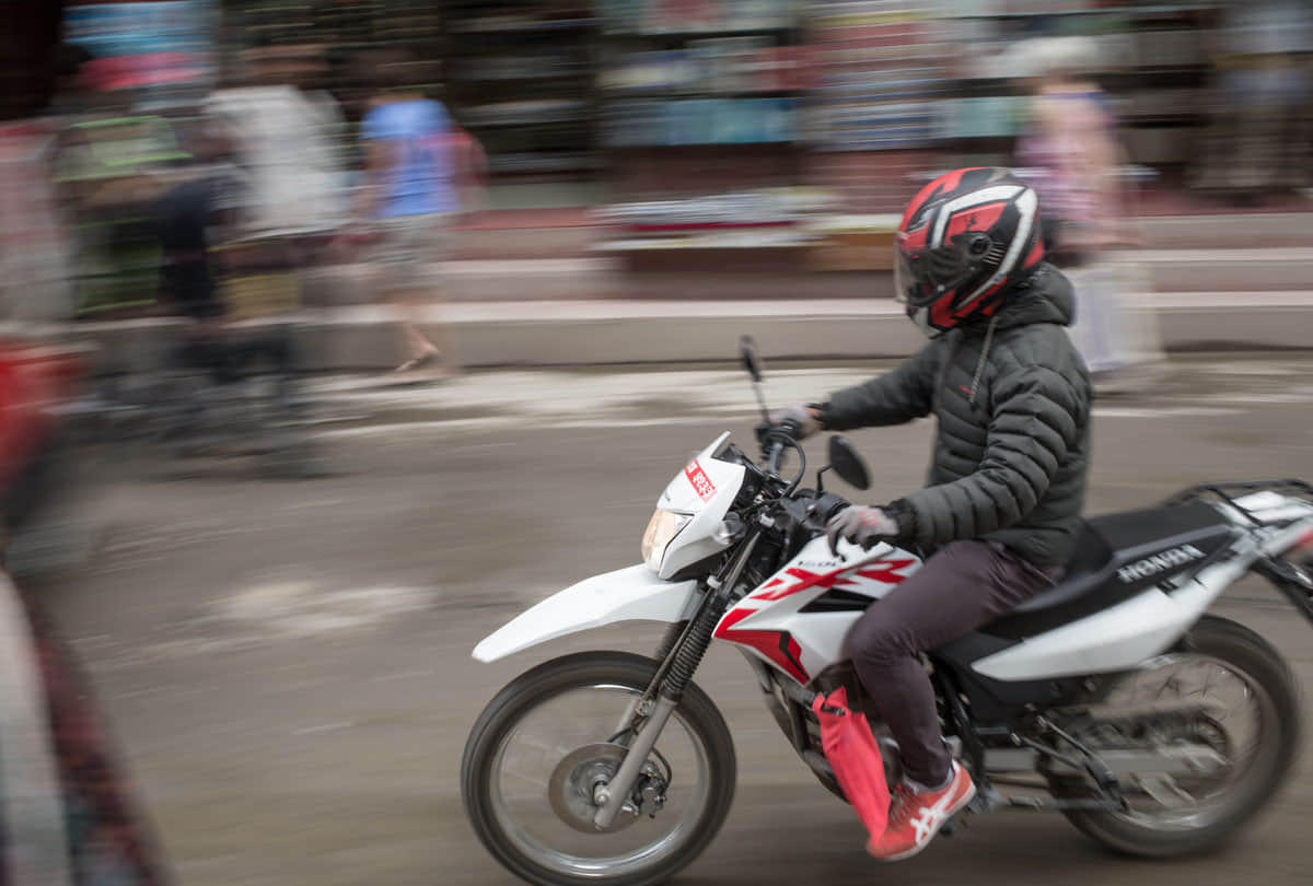 Bike Tips How to Dog to Stop Barking and Chasing at Bikers know the this tips for escape